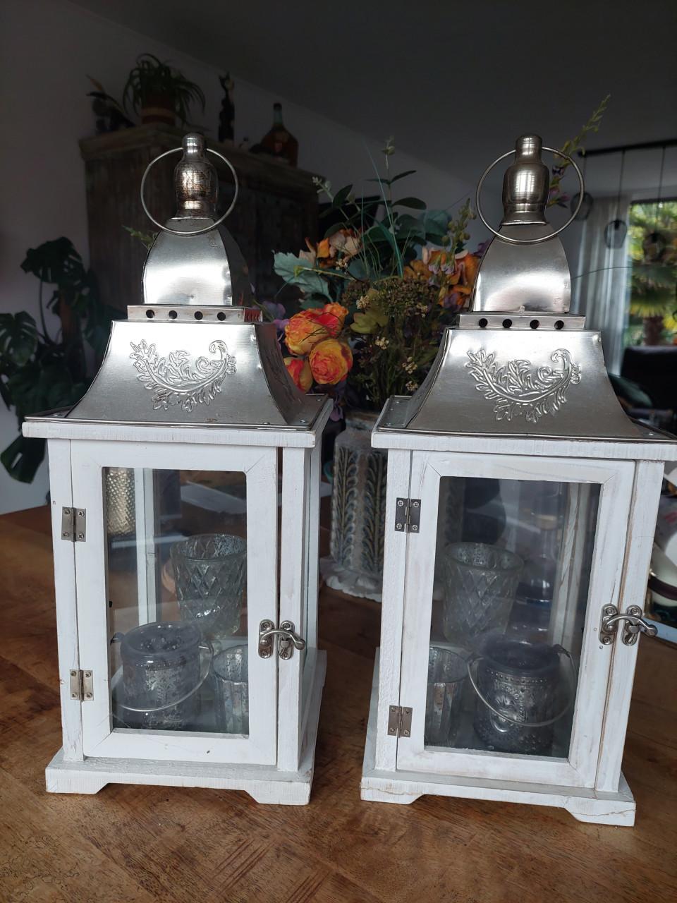 2 prachtige windlichten incl decoratie