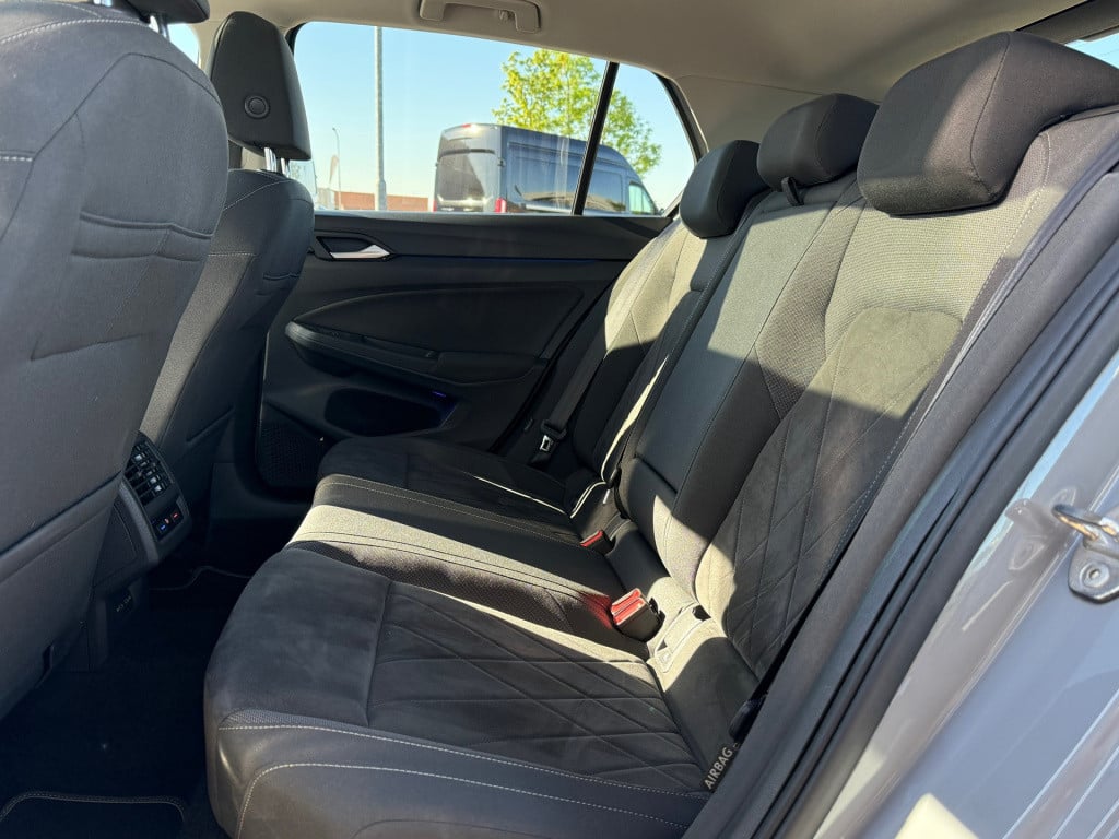 Volkswagen Golf 1.5 tsi life business