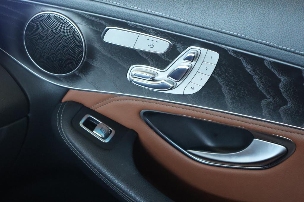 Mercedes-Benz Glc coupé 250 4matic amg line l schuif- kanteldak l led high 