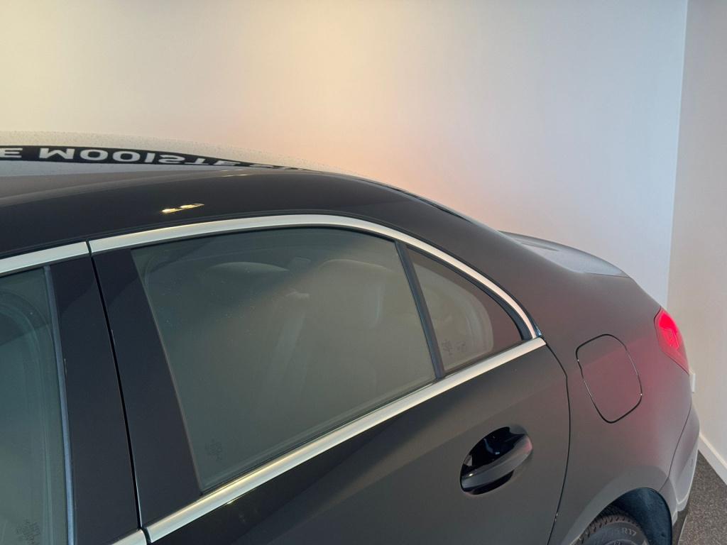 Mercedes-Benz A-Klasse 250 e business solution luxury limited