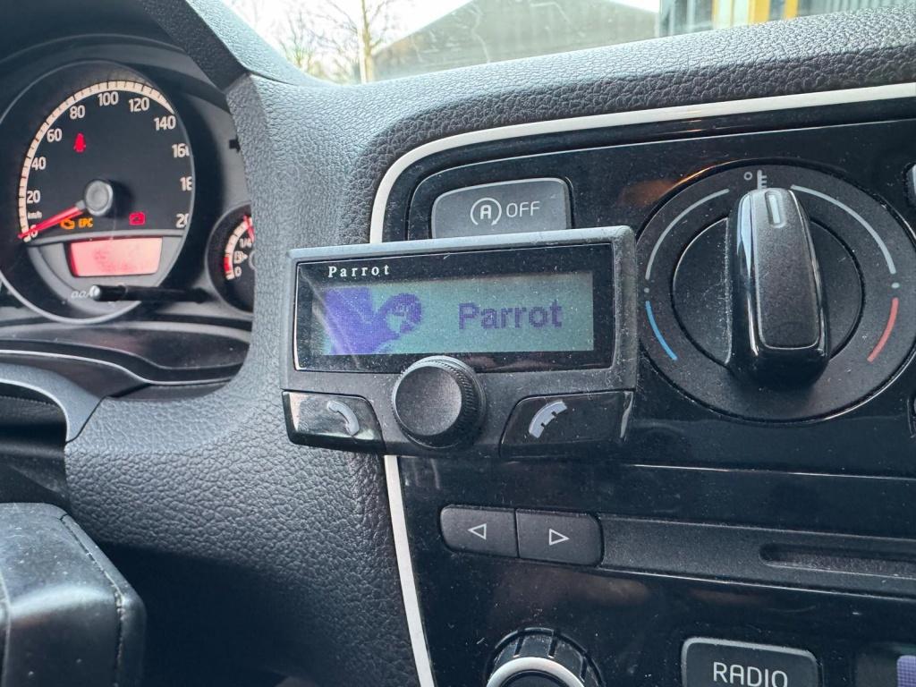 Volkswagen UP! 1.0 take up! bluem | nieuwe distributieriem |