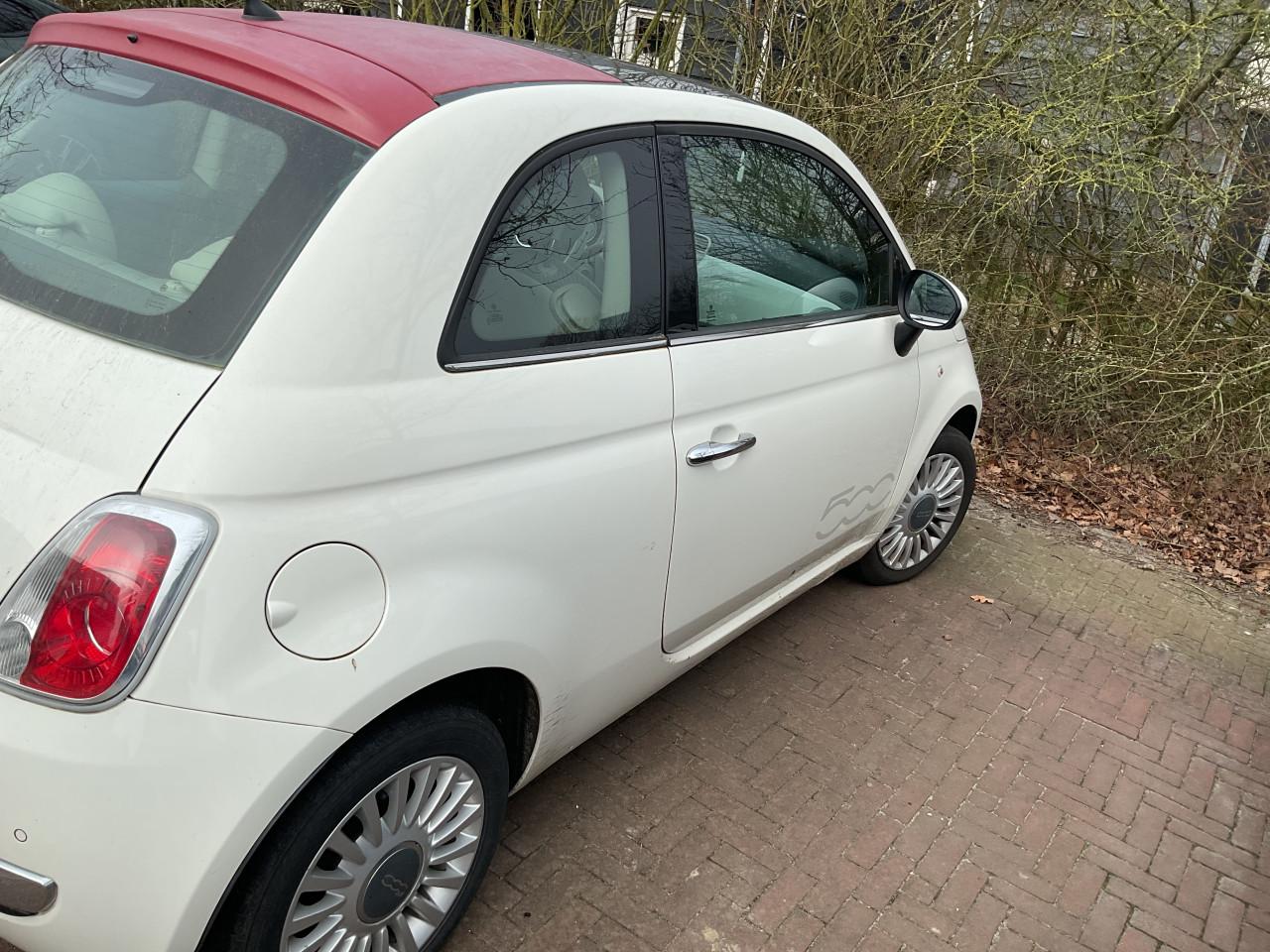 Te koop: nette fiat 500 panodak, climatecontrol.