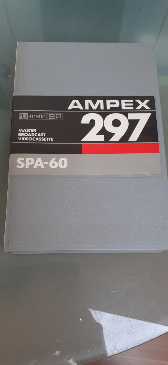Video cassetes 2 x master broadcast 3M metal -ampex 297 SP