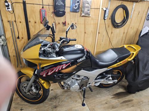 Yamaha tdm 850 bouwjaar 1998.