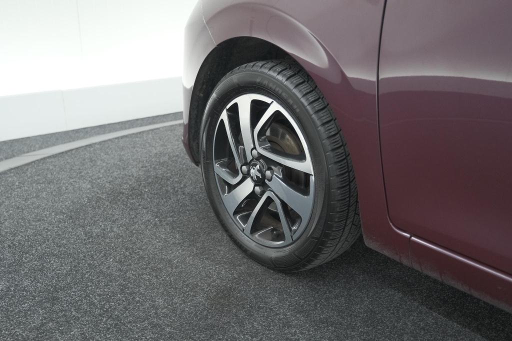 Peugeot 108 1.0 e-vti première | camera | climate control | 15 inch lichtme