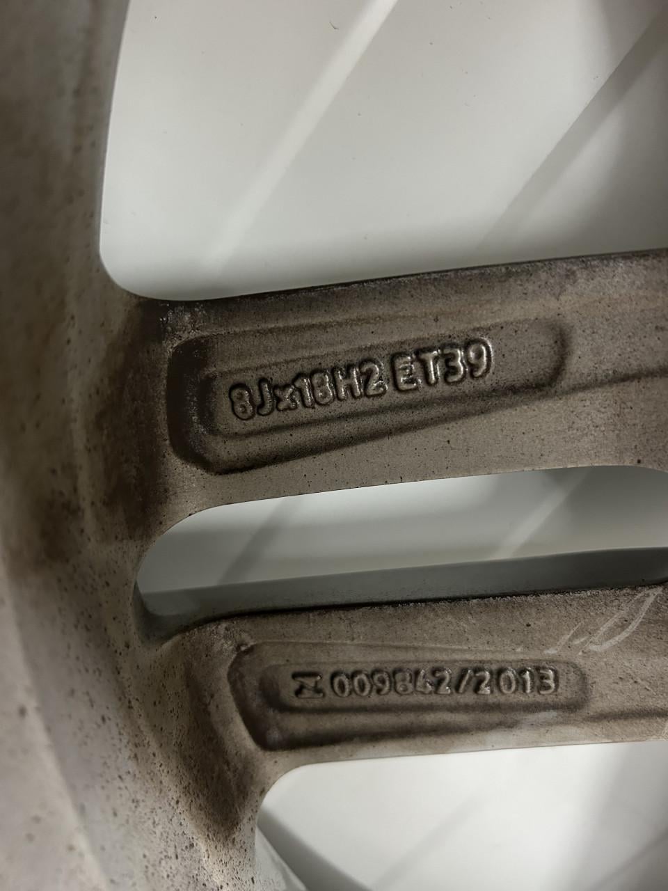 Velgen met (winter)banden voor audi vw