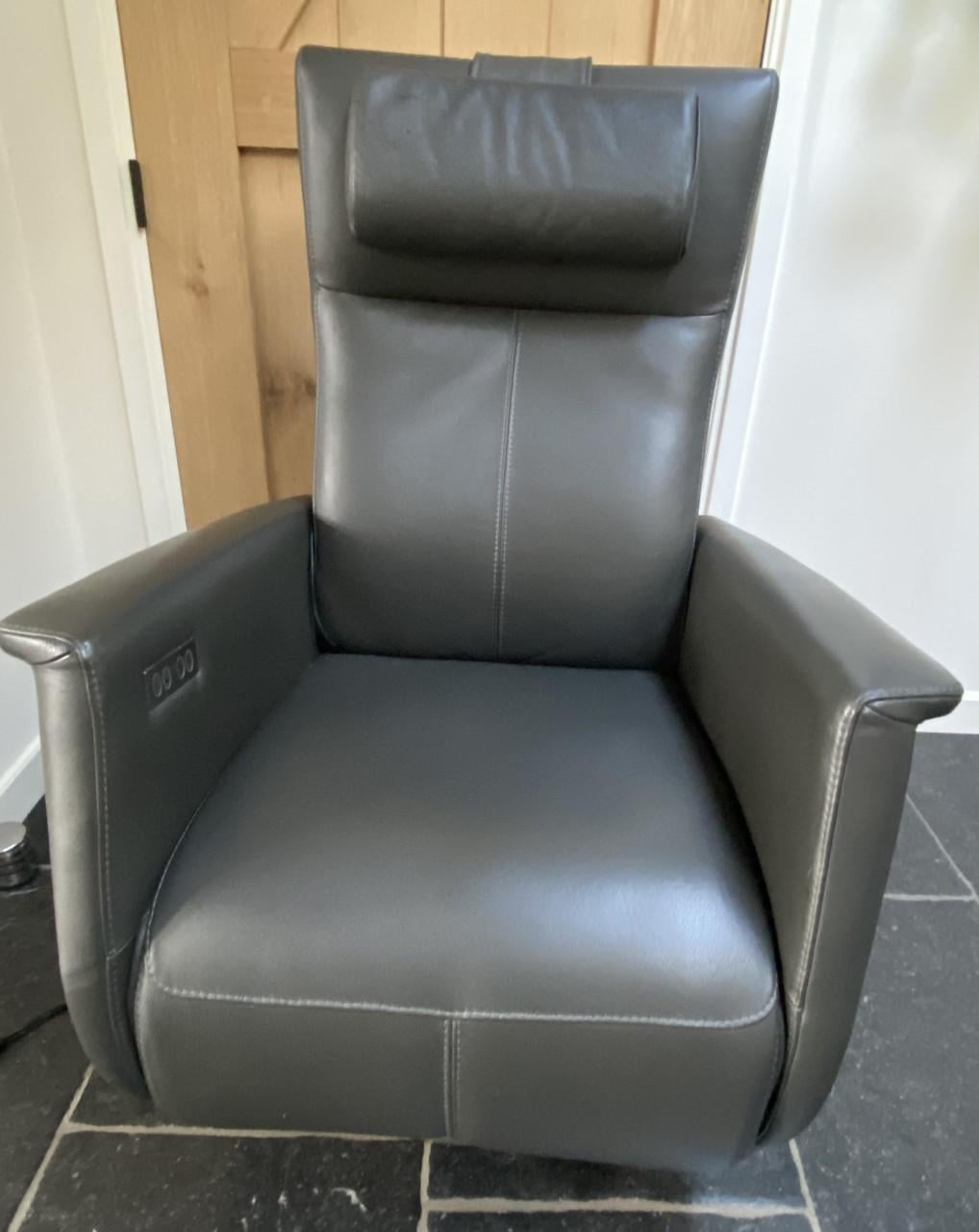 Prachtige sta  op stoel/ relax fauteuil van Prominent, maat S/M