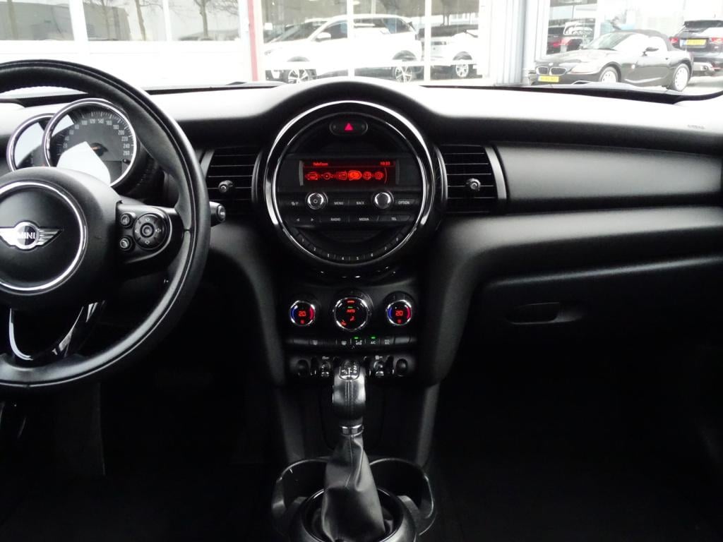 Mini 5-deurs mini 1.2 one business | bluetooth | 17" | clima