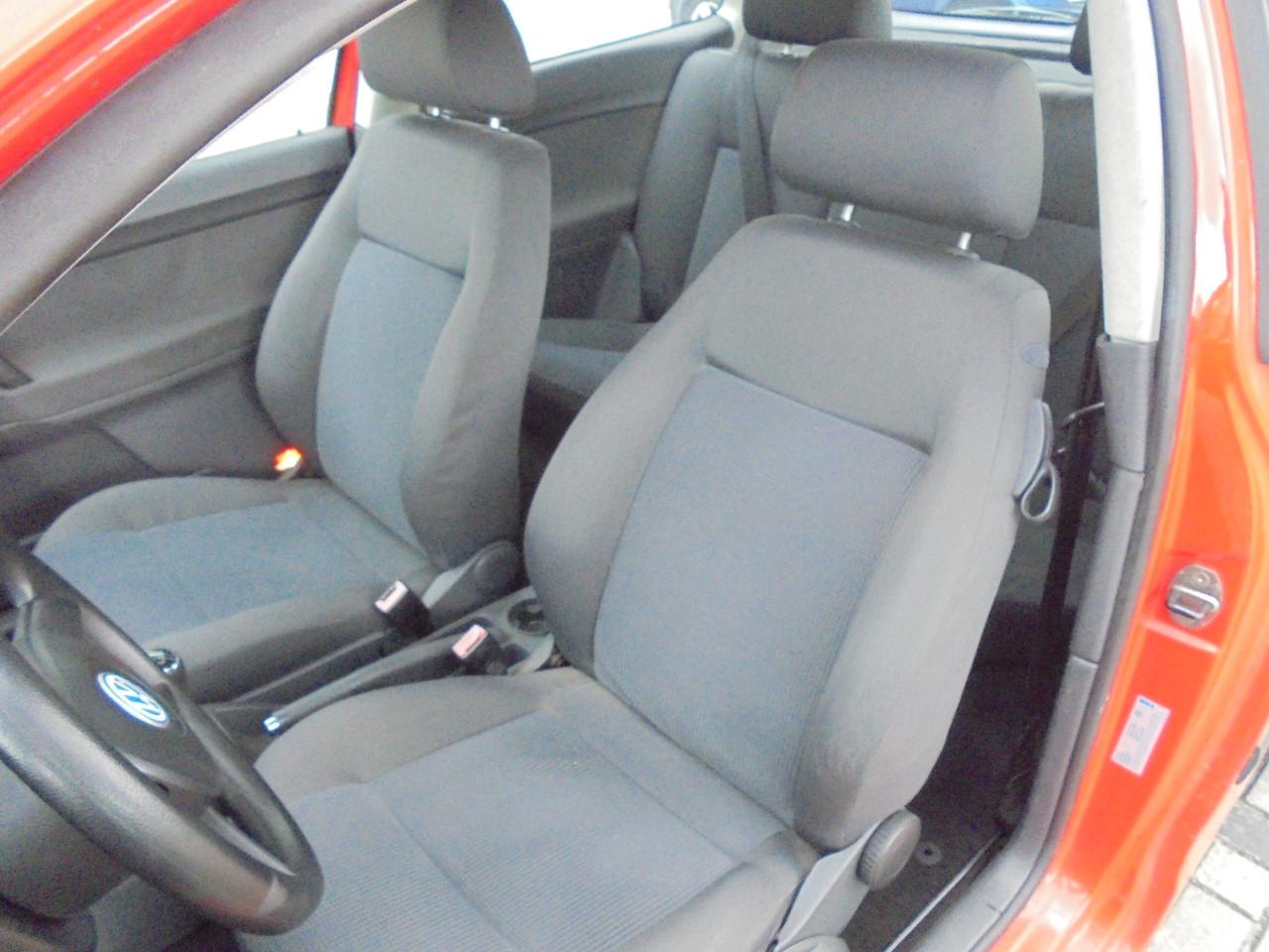 Volkswagen Polo 1.4 / 1.9 SDI ( Diesel ) Comfortline Bouwjaar2002