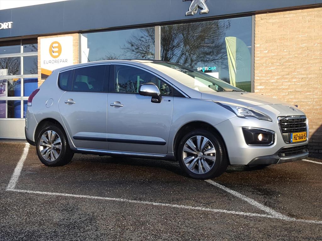 Peugeot 3008 style 1.2pt-130pk trekhaak | navigatie | cruise & climate cont