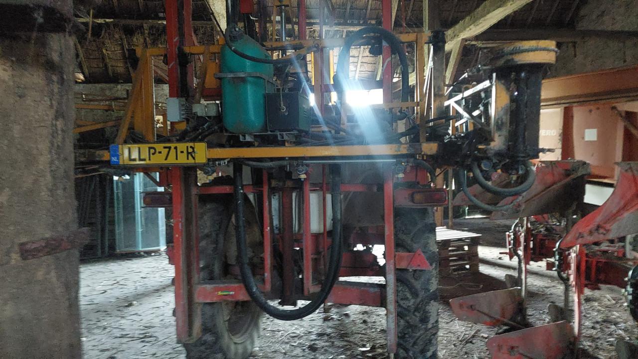 Cebeco veldspuit 3024. is niet meer gekeurd.