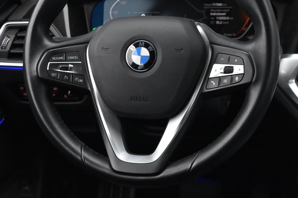 BMW 3-serie touring 318i high executive sport line | trekhaak | apple carpl
