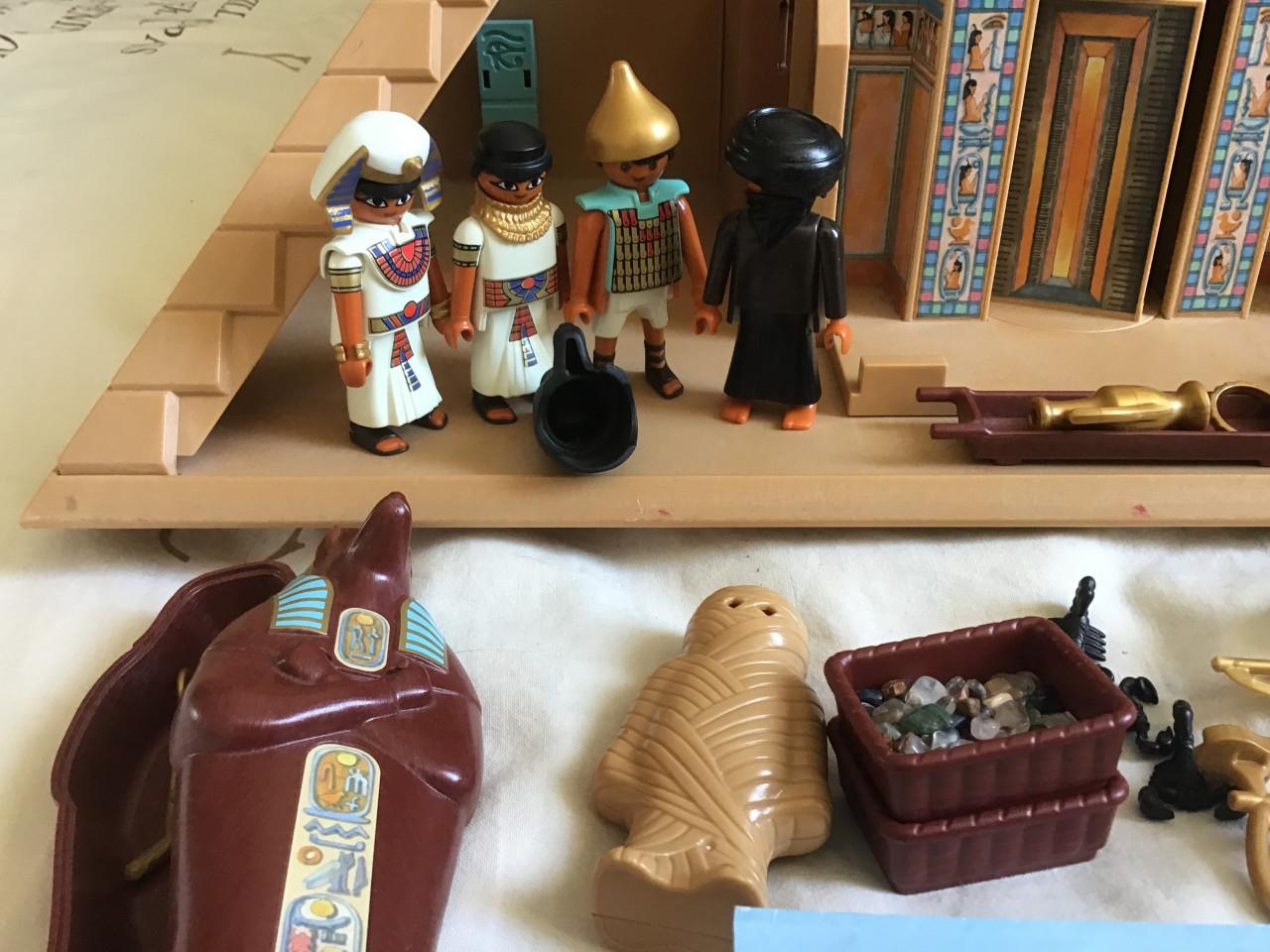 Playmobil pyramide