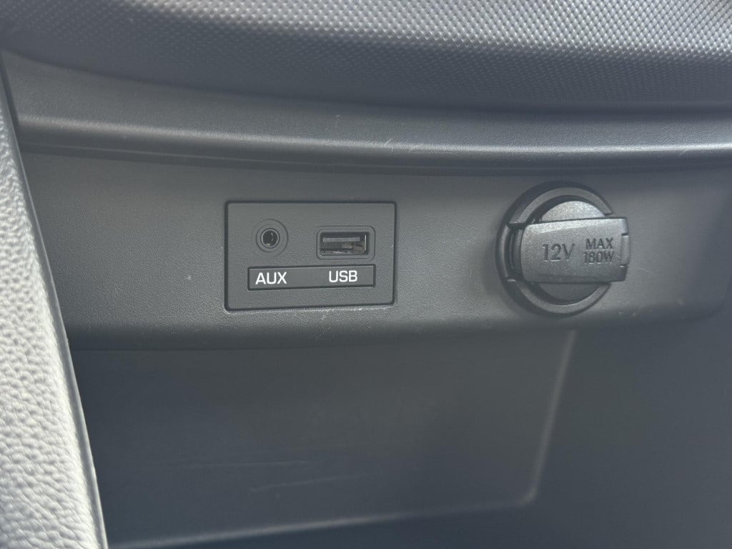 Hyundai I 10 1.0i comfort | cruise control | radio-mp3 speler | elek. ramen