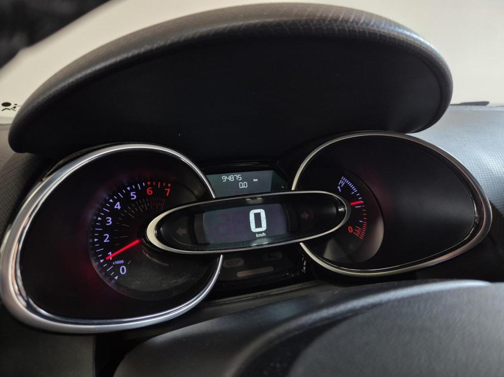 Renault Clio 0.9 tce intens / origineel nl / dealeronderhouden / keyless