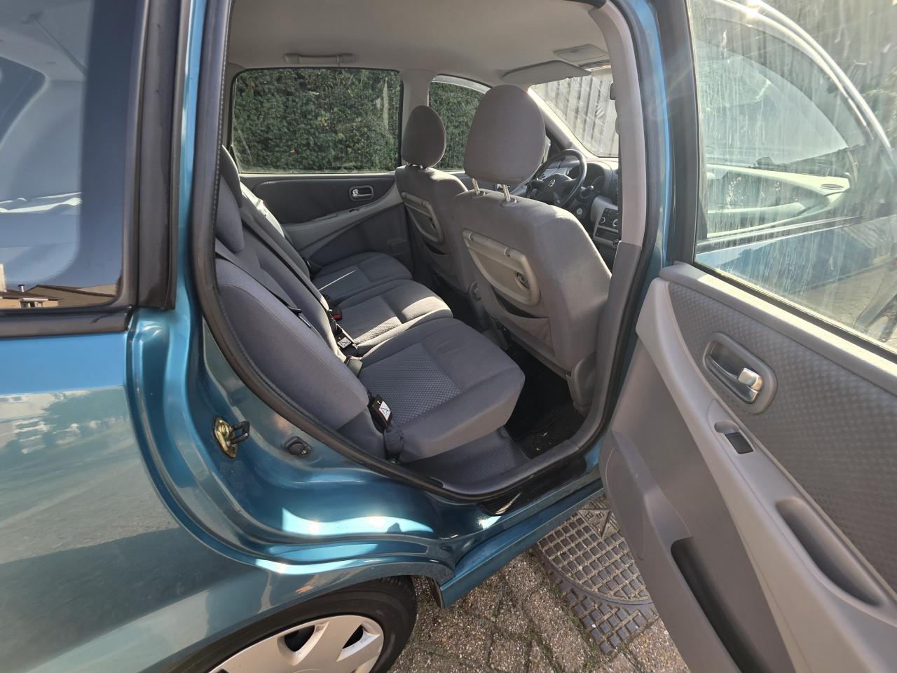 Nissan almera tino 1.8 2003 154464km APK 31-10