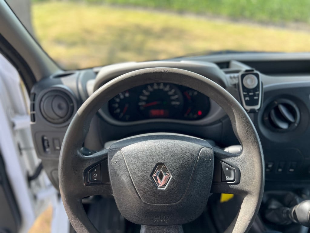 Renault Master t35 2.3 dci l3h3
