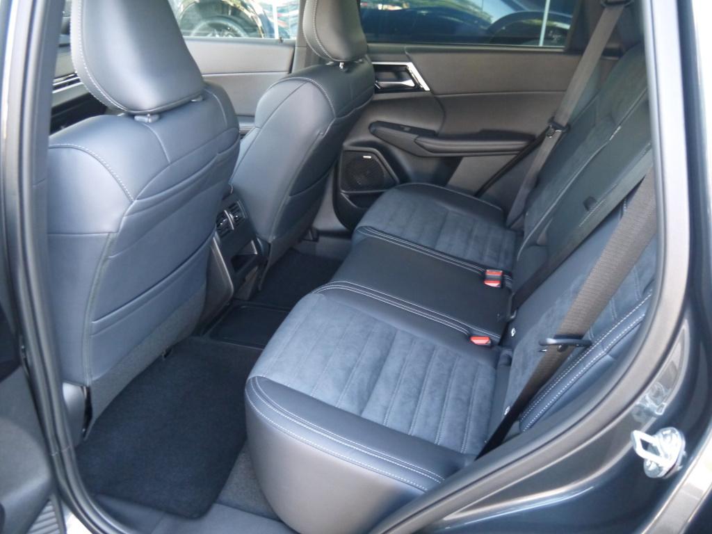 Mitsubishi Outlander 2.4 phev business edition