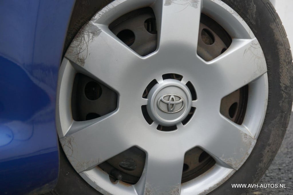 Toyota Aygo 1.0-12v