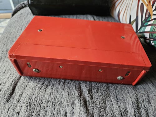 Jaren 60 L3X23T /00L Philips Eindhoven transistor radio oranje