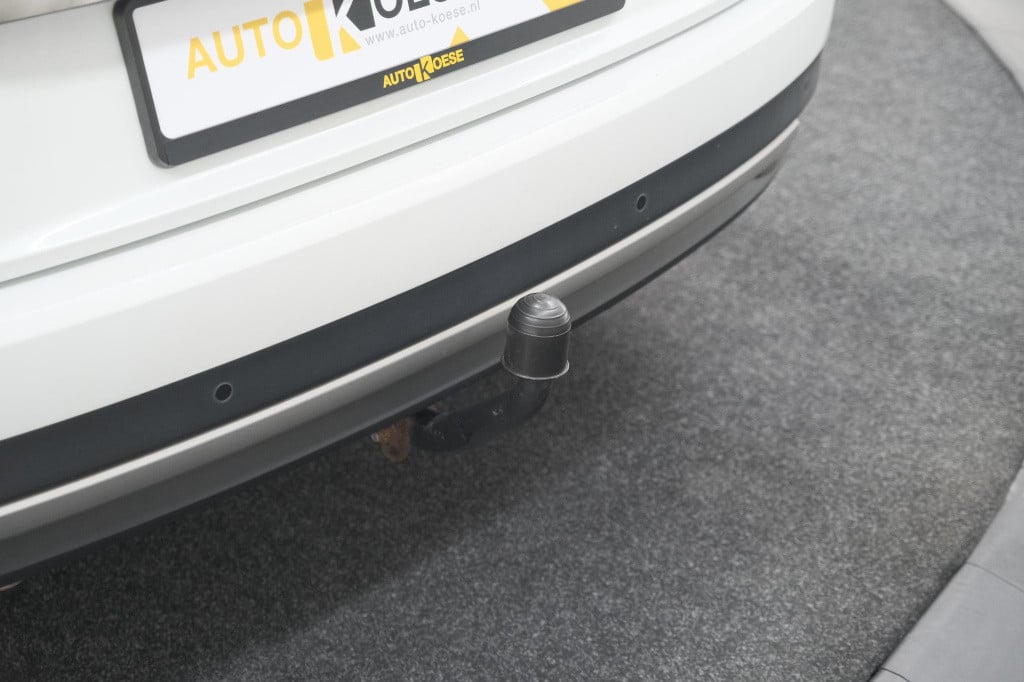 Renault Grand Scenic tce 140 bose | 7 zitplaatsen | trekhaak | camera | bos