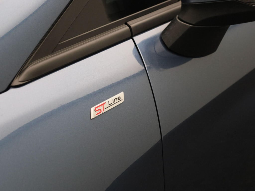 Ford Fiesta 1.0 ecoboost hybrid st-line btw auto | lmv | parkeersensoren | 