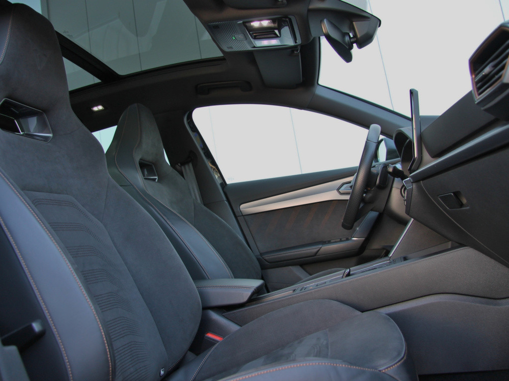 Cupra Formentor 1.4 e-hybrid vz 245pk tribe edition
