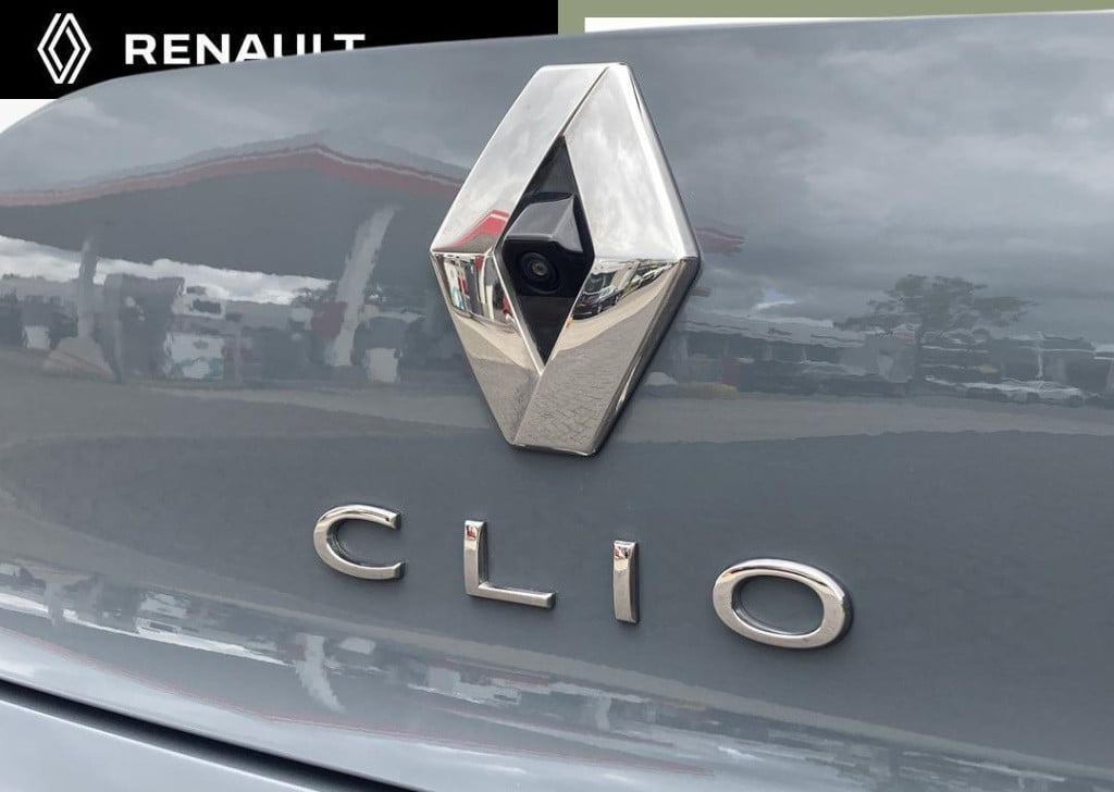 Renault Clio 1.6 e-tech hybrid 140 serie limitee e-tech