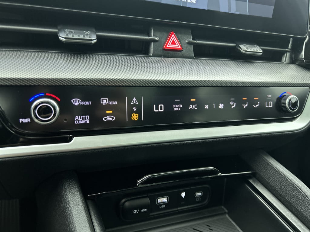 Kia Sportage 1.6 t-gdi plug-in hybrid awd dynamicplusline panodak | stoel/s