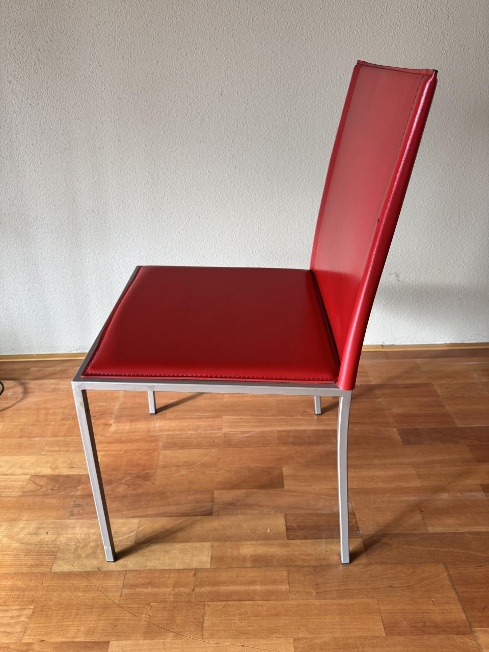 Rode leren eetkamer stoelen