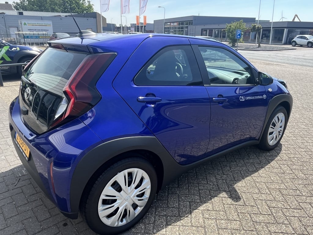 Toyota Aygo x | demo | 1.0 vvt-i s-cvt play | airco | apple carplay |