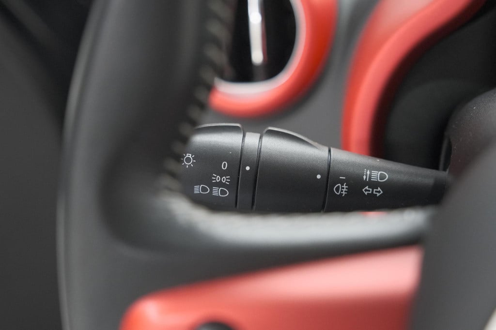Renault Twingo 1.0 sce collection | parkeersensoren | airco | bluetooth rad