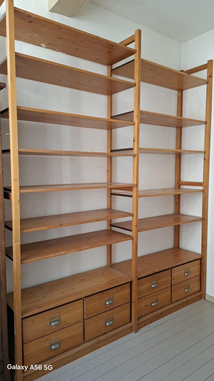 Lundia kast met 14 planken en.8 lades