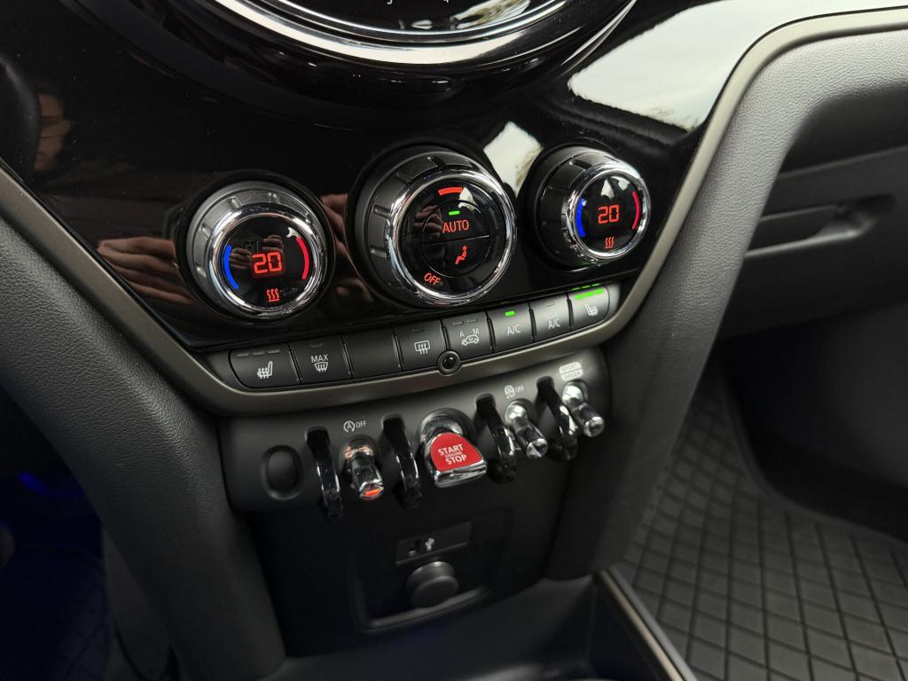 Mini Countryman 1.5 cooper business edition | carplay | stoelverw. | rijkla