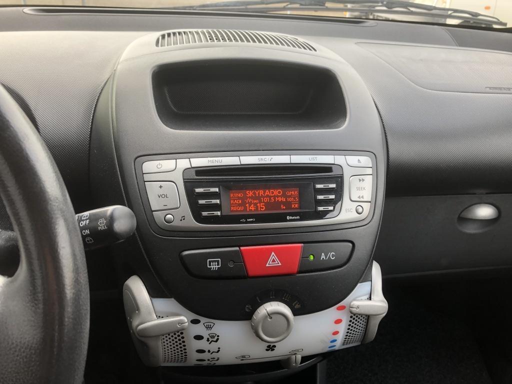 Peugeot 107 1.0 envy 1e eigenaar