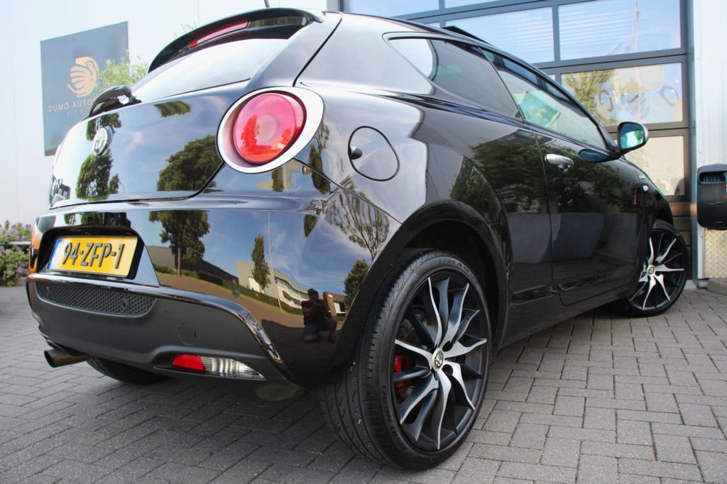 Alfa Romeo MiTo 0.9 twinair sportiva - actieprijs €4.745,- t/m 20 augustus!