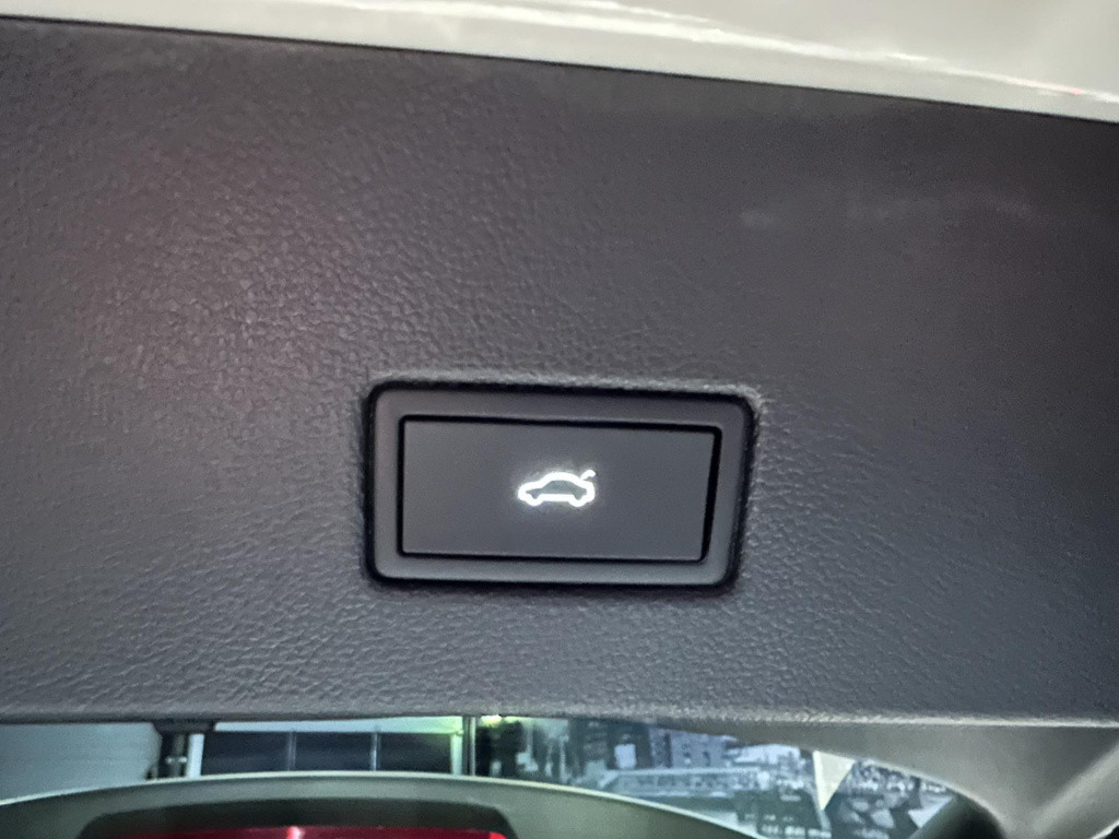 Volkswagen T-roc 1.5 tsi r-line business *keyless*appconnect*iqlight*