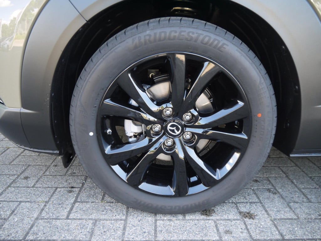 Mazda Cx-30 2.0 e-skyactiv-x m hybrid homura