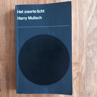 Het zwarte licht van Harry Mulisch