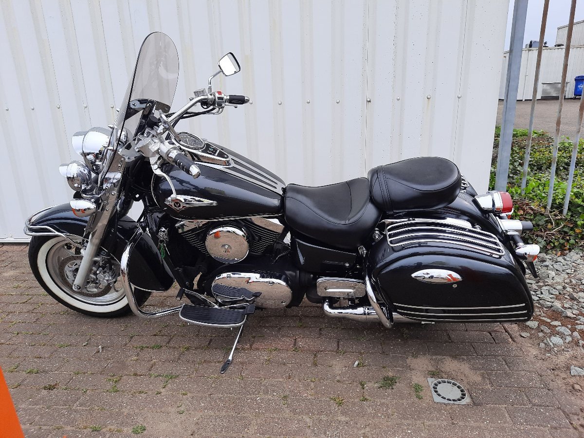Kawasaki Vulcan 1500 Classic tourer