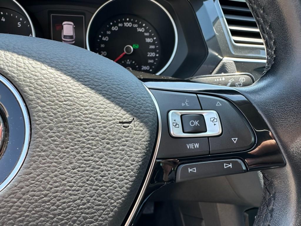 Volkswagen Tiguan 1.5 tsi act comfortline business trekhaak (1800kg) led ke