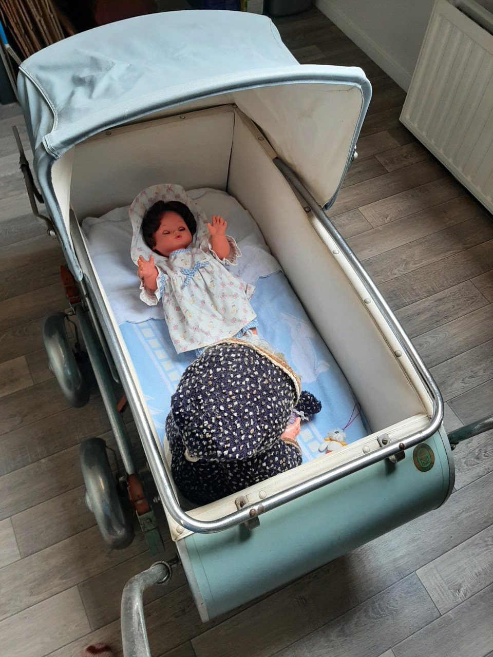 Oude kinderwagen