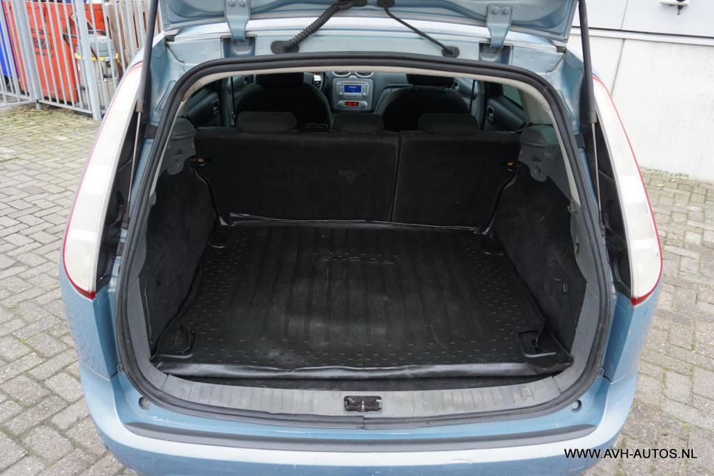 Ford Focus wagon 1.6 titanium