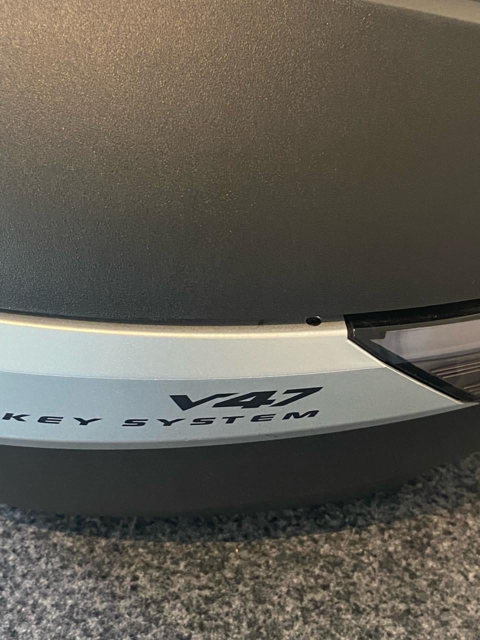 Givi topkoffer v47