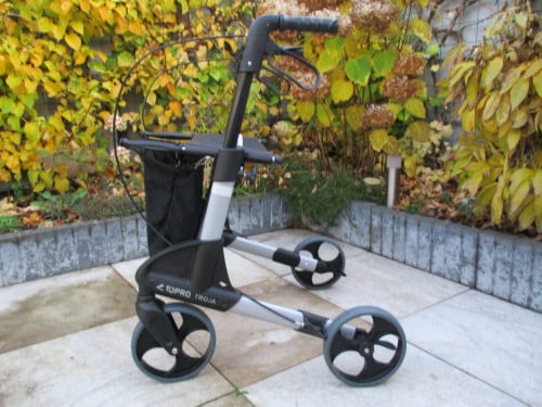 Zgan Topro Troja opvouwbare lichtgewicht rollator met zitje en grote tas