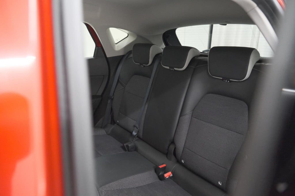 Renault Captur tce 90 techno | camera | apple carplay | navigatie | parkeer