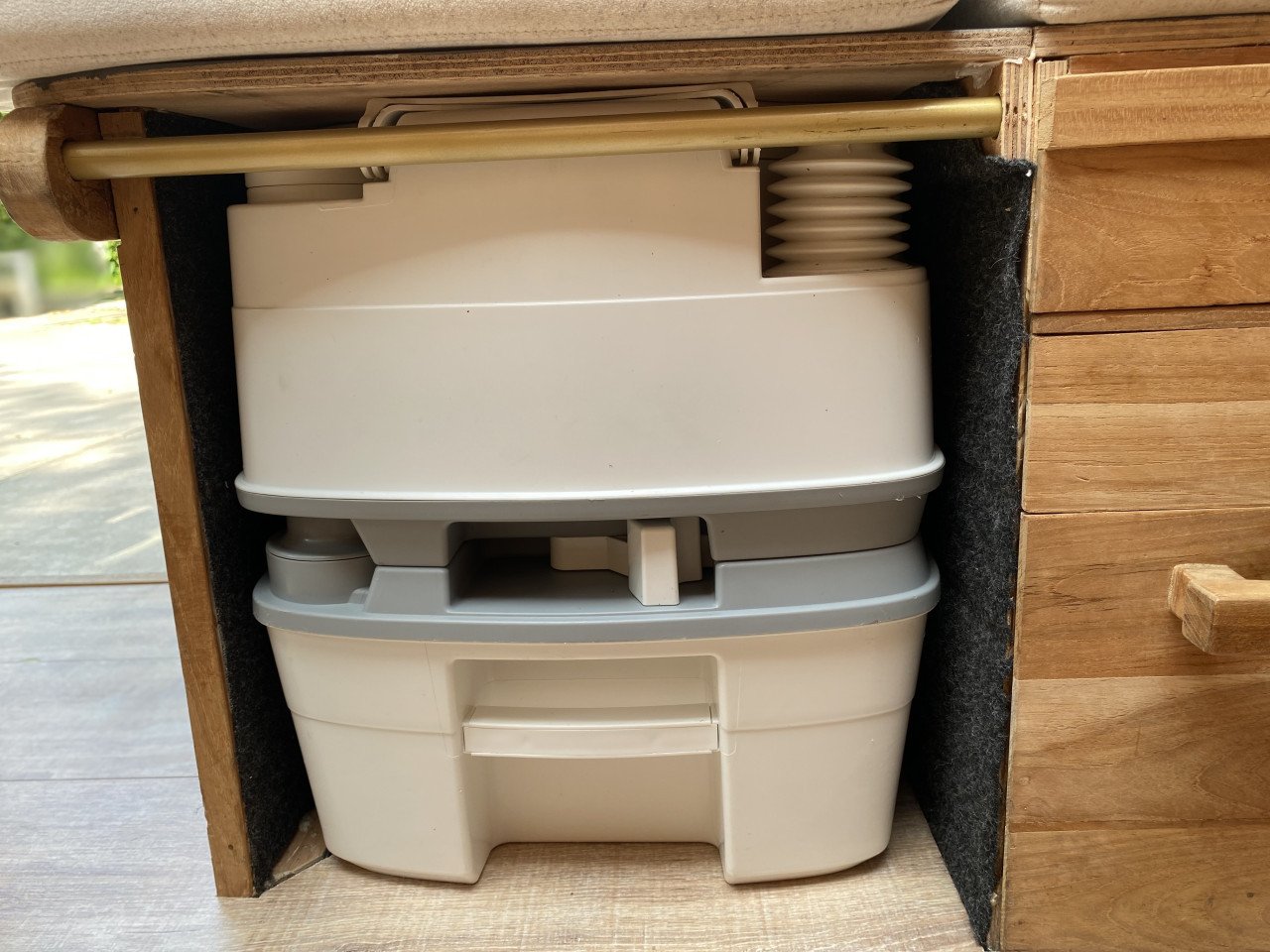 Unieke luxe buscamper Peugeot Boxer