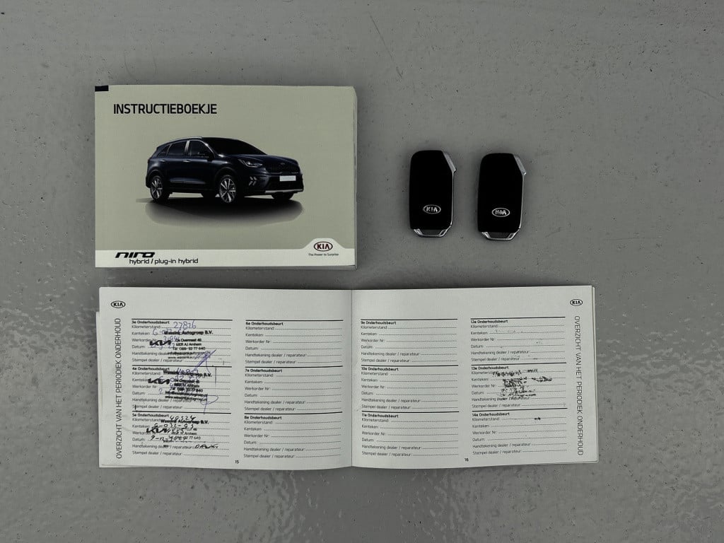 Kia Niro 1.6 gdi hybrid sportsline | trekhaak | 18 inch | half leder