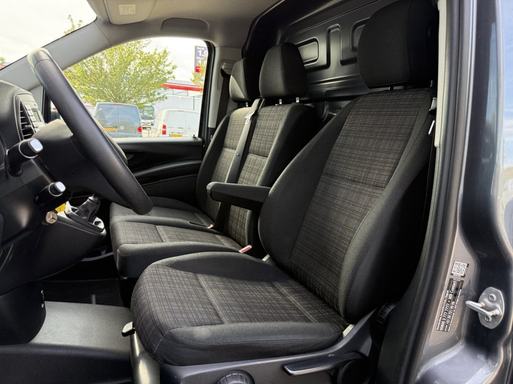 Mercedes-Benz Vito 111 cdi lang | nl-auto | airco | cruisec. | trekhaak