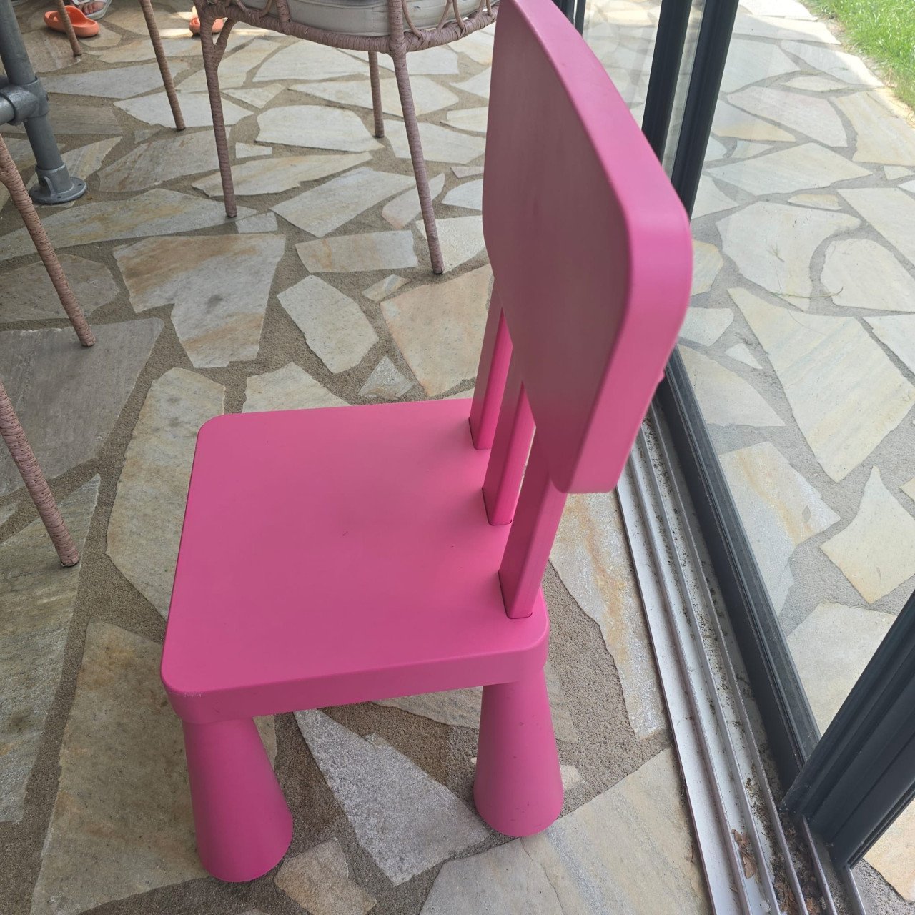 IKEA MAMMUT KINDERSTOEL